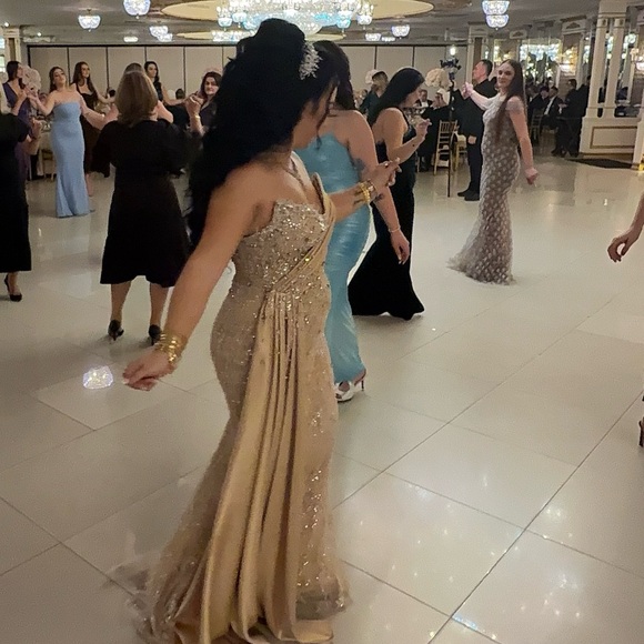 Elegant Strapless Gold Dress - Picture 2 of 3